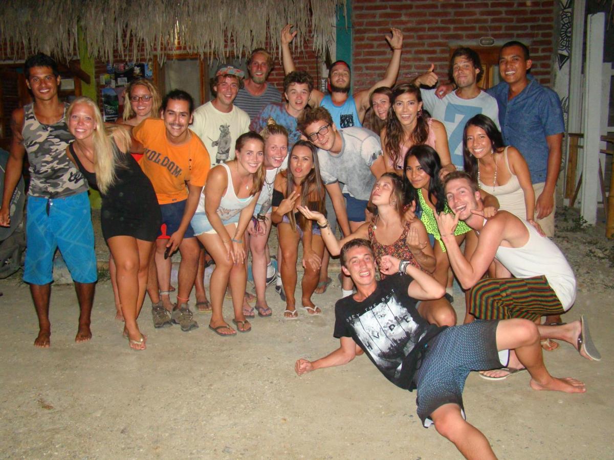 Montañita Iguana Beach House旅舍 外观 照片